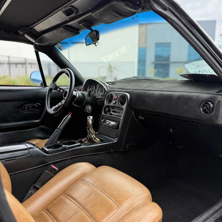 1992 Mazda NA MX-5 Miata - Image 15 of 19