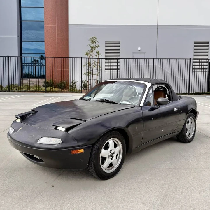 1992 Mazda NA MX-5 Miata - Image 9 of 19