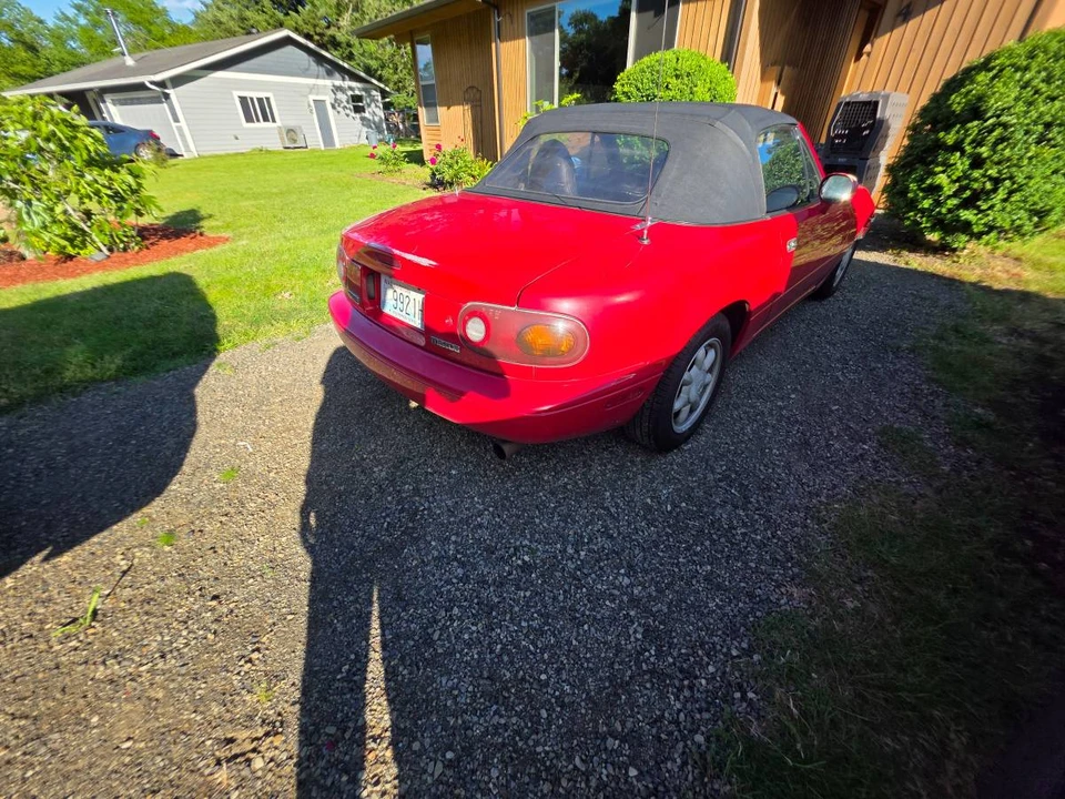 1992 Mazda NA MX-5 Miata - Image 6 of 14