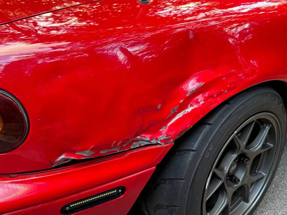 1992 Mazda NA MX-5 Miata - Image 5 of 15
