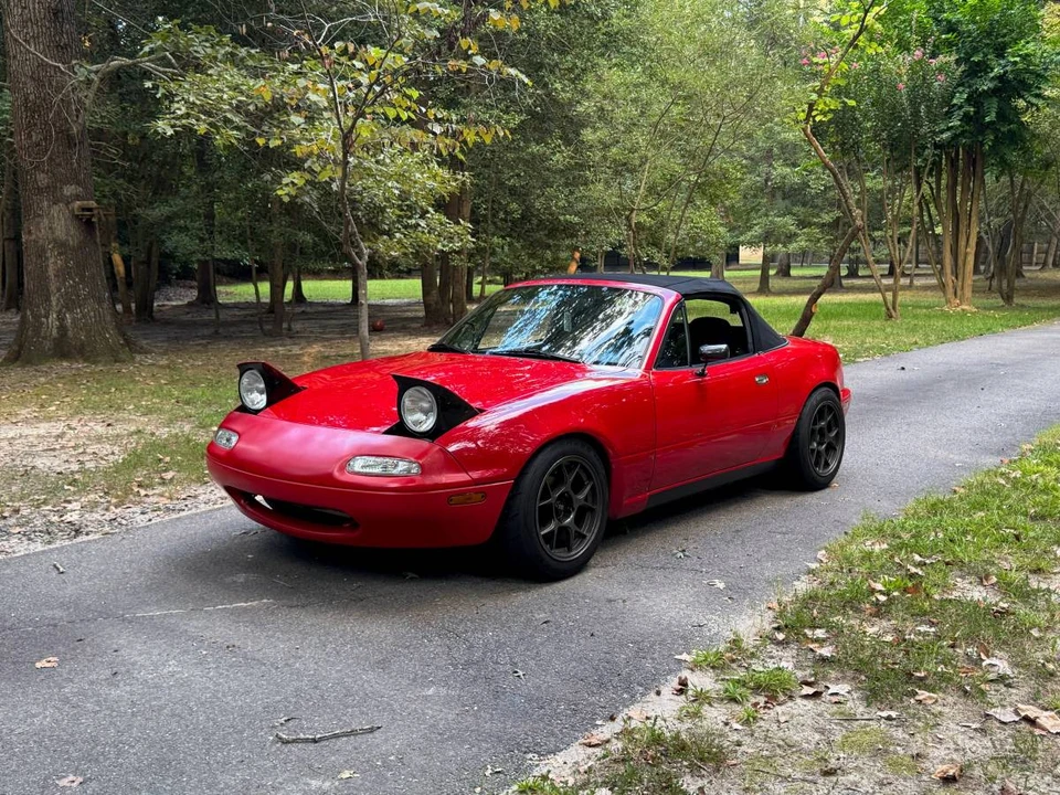 1992 Mazda NA MX-5 Miata - Image 2 of 15