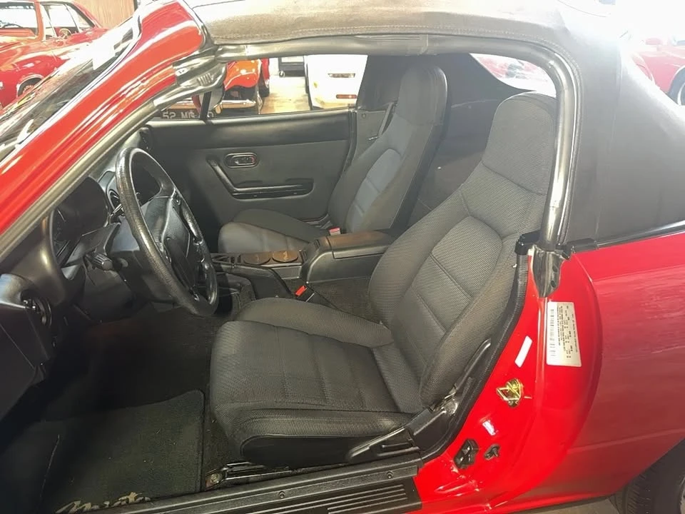 1992 Mazda NA MX-5 Miata - Image 13 of 20