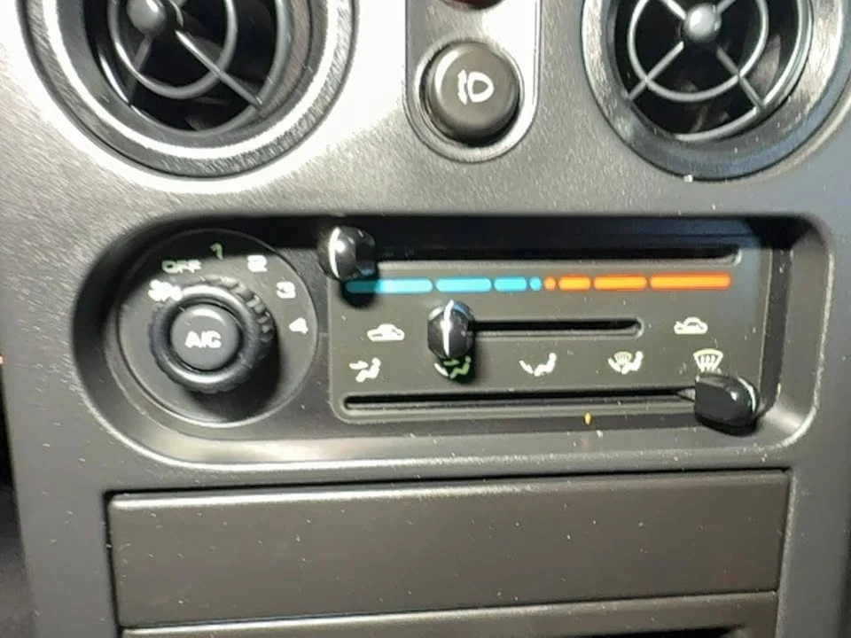 1992 Mazda NA MX-5 Miata - Image 19 of 20