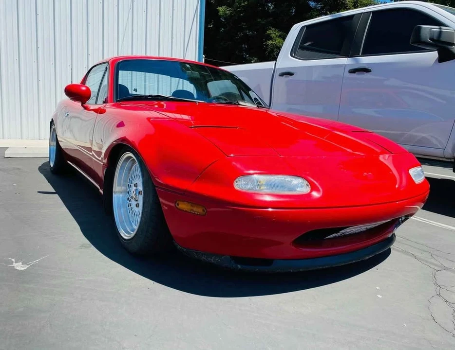 1992 Mazda NA MX-5 Miata - Image 4 of 8