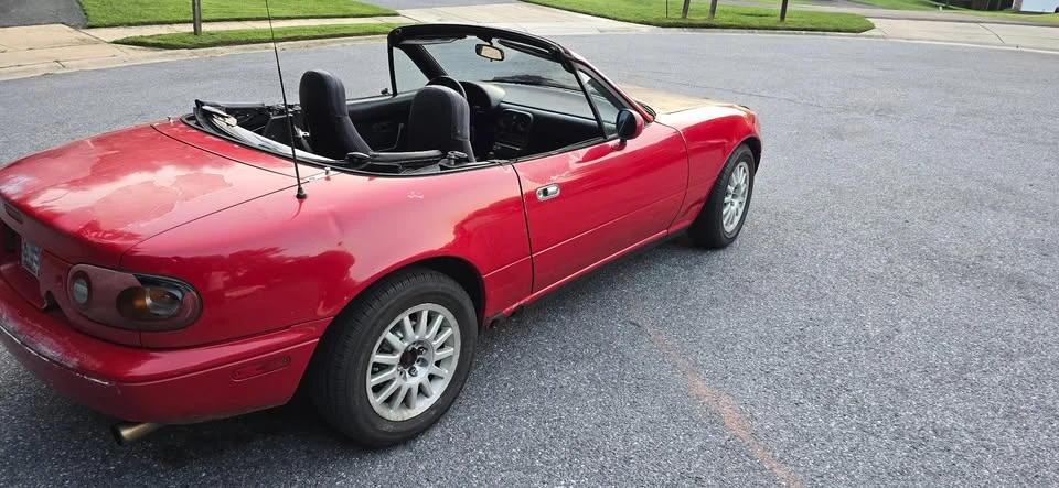 1992 Mazda NA MX-5 Miata - Image 4 of 9