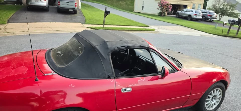 1992 Mazda NA MX-5 Miata - Image 2 of 9