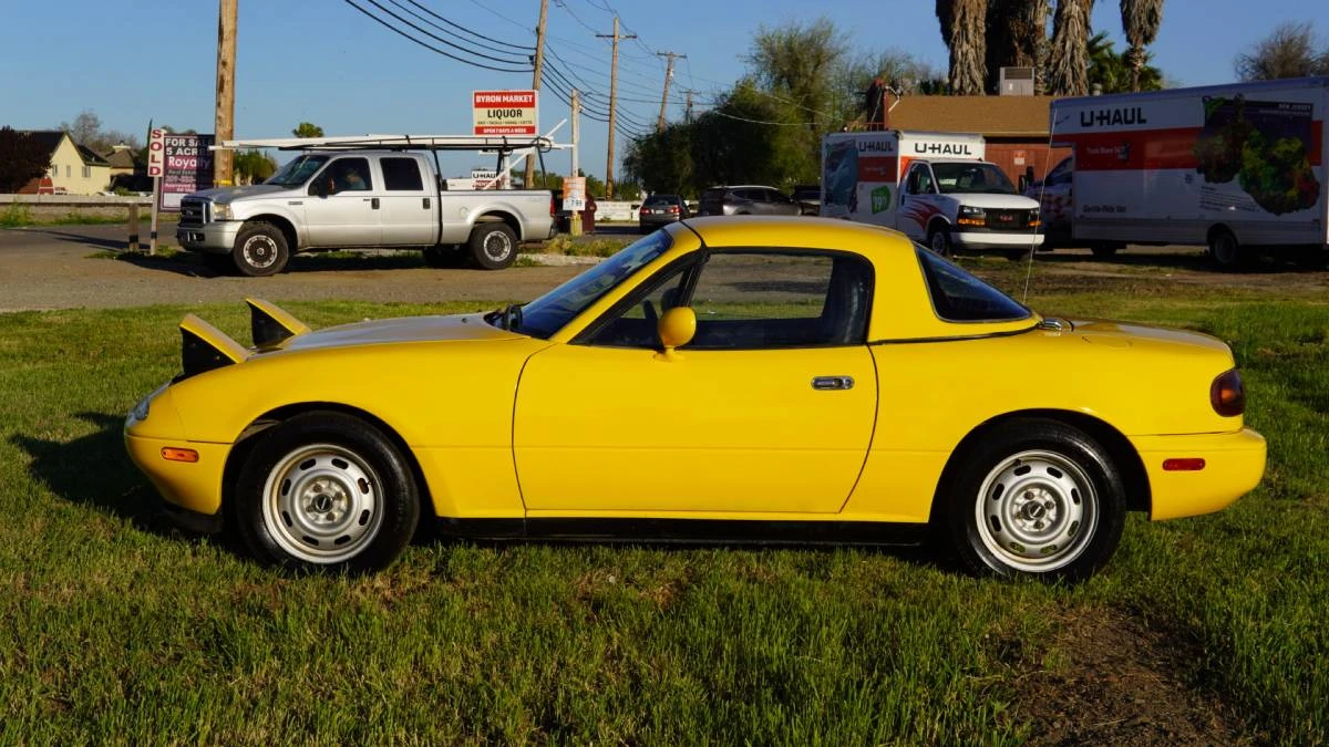 1992 Mazda NA MX-5 Miata - Image 13 of 16
