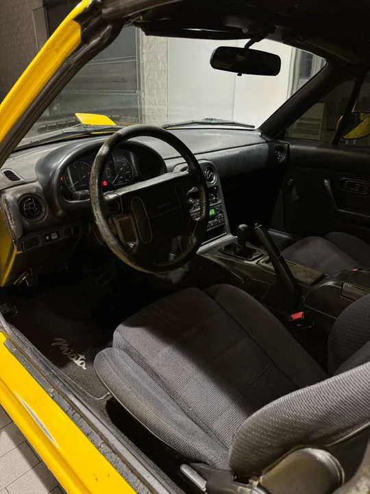 1992 Mazda NA MX-5 Miata - Image 14 of 16