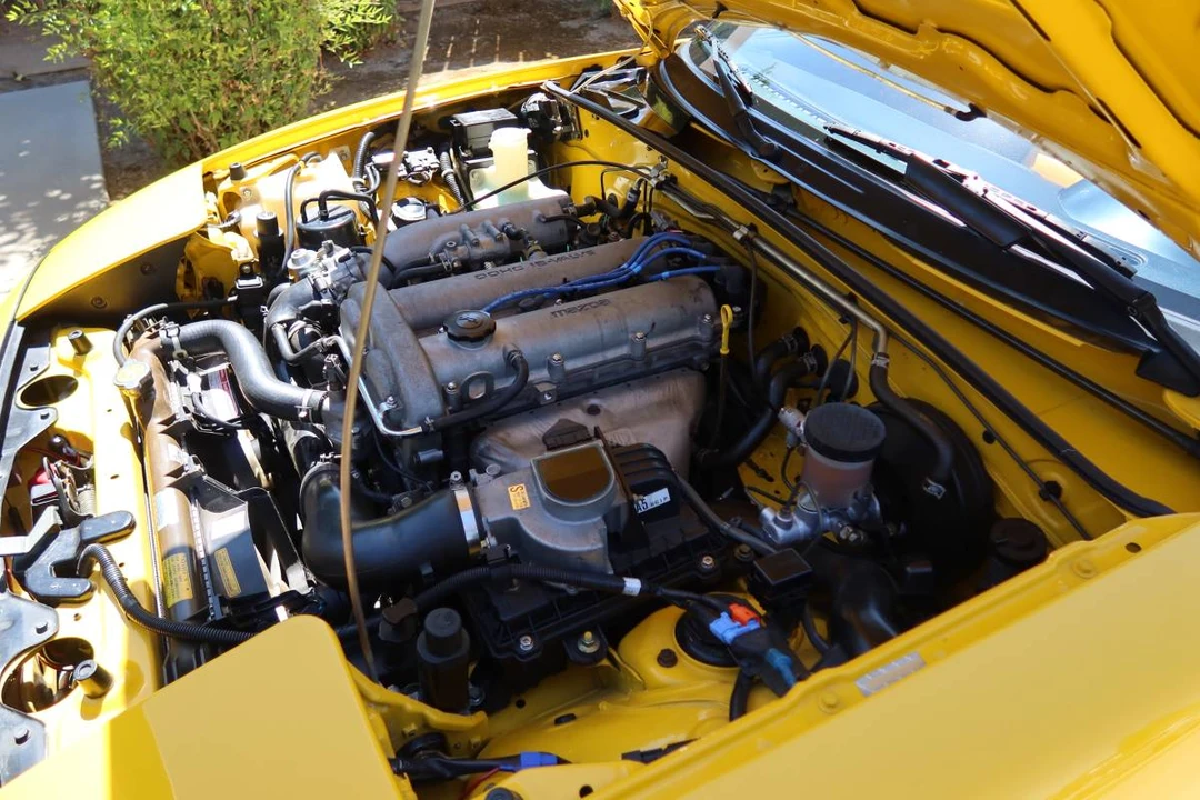 1992 Mazda NA MX-5 Miata - Image 19 of 19