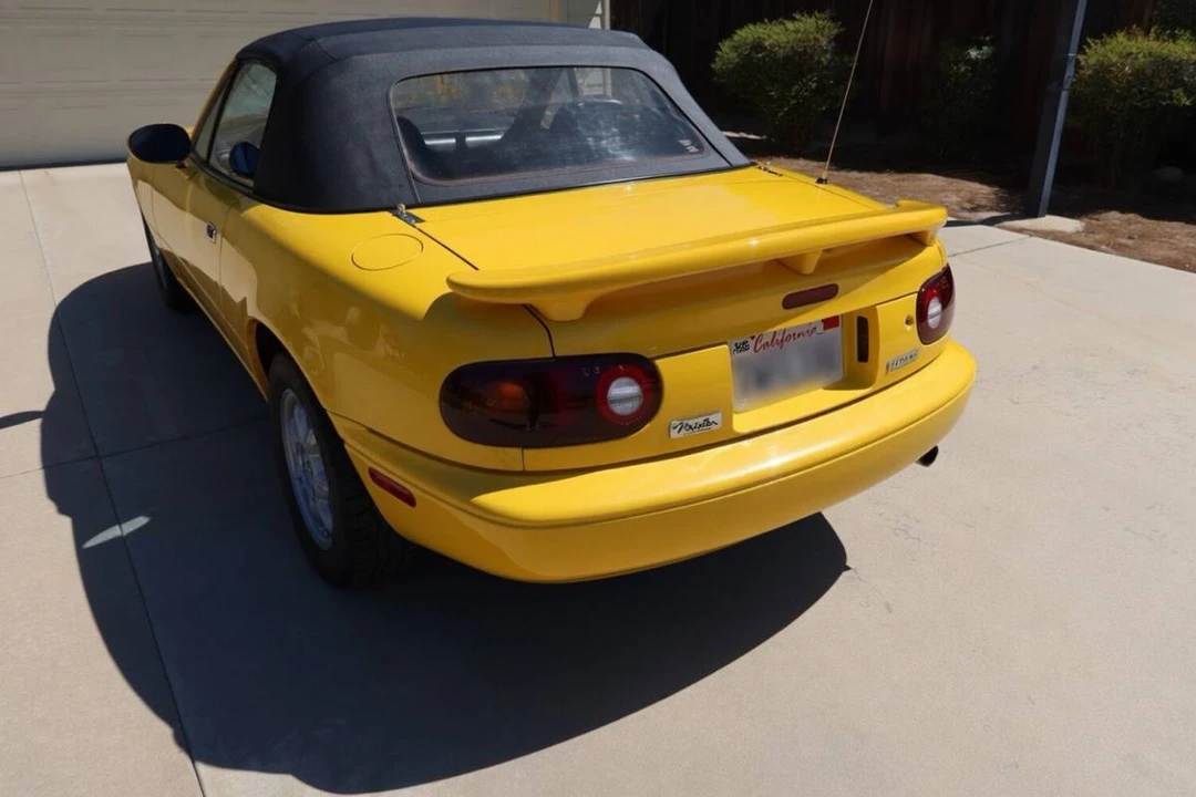 1992 Mazda NA MX-5 Miata - Image 3 of 19