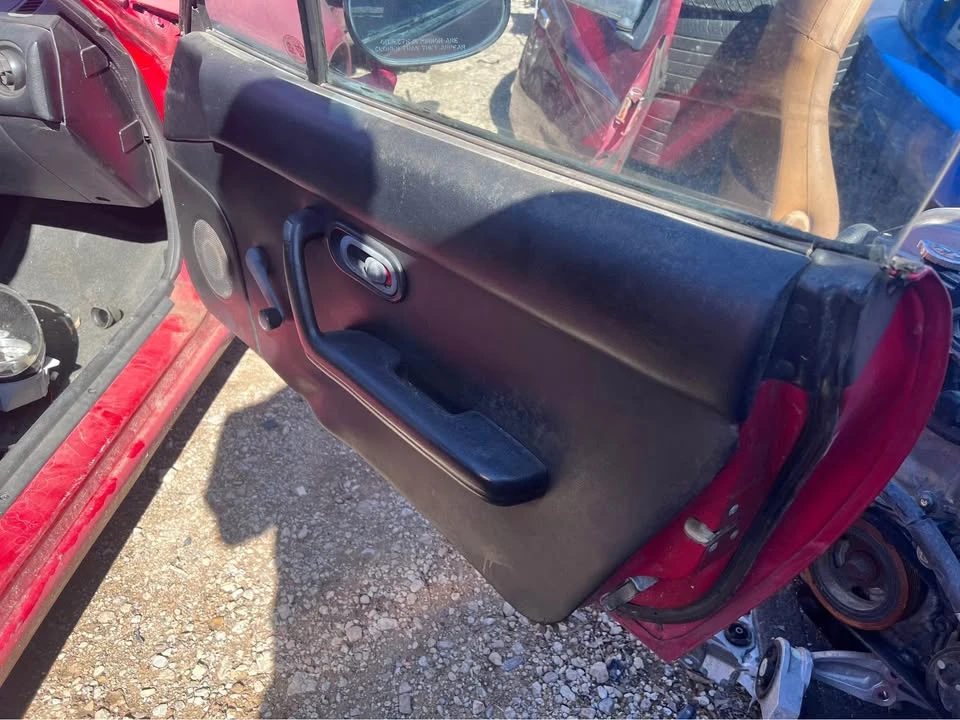 1992 Mazda NA MX-5 Miata - Image 7 of 9