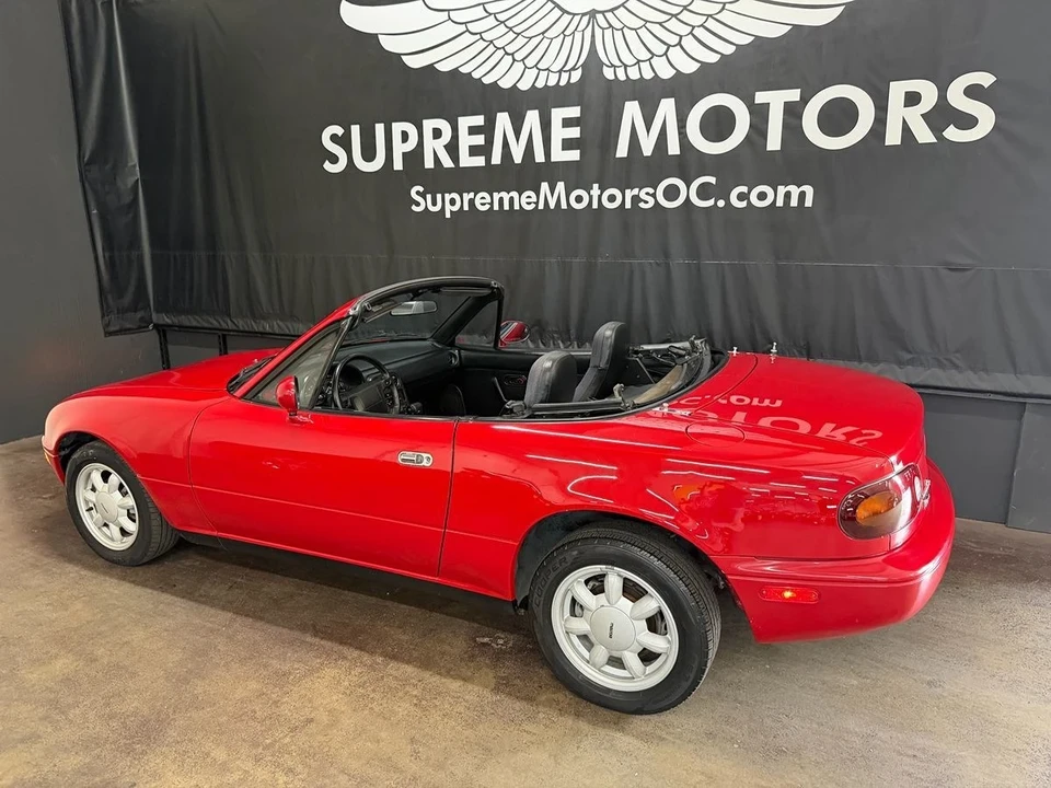 1992 Mazda NA MX-5 Miata - Image 5 of 12