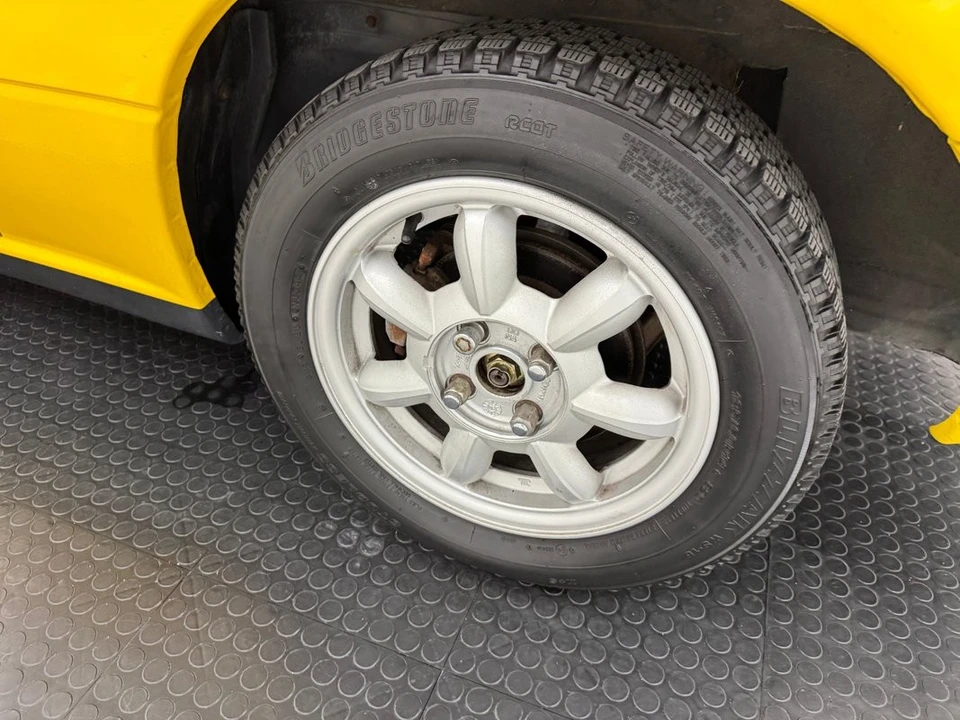 1992 Mazda - Image 21 of 31