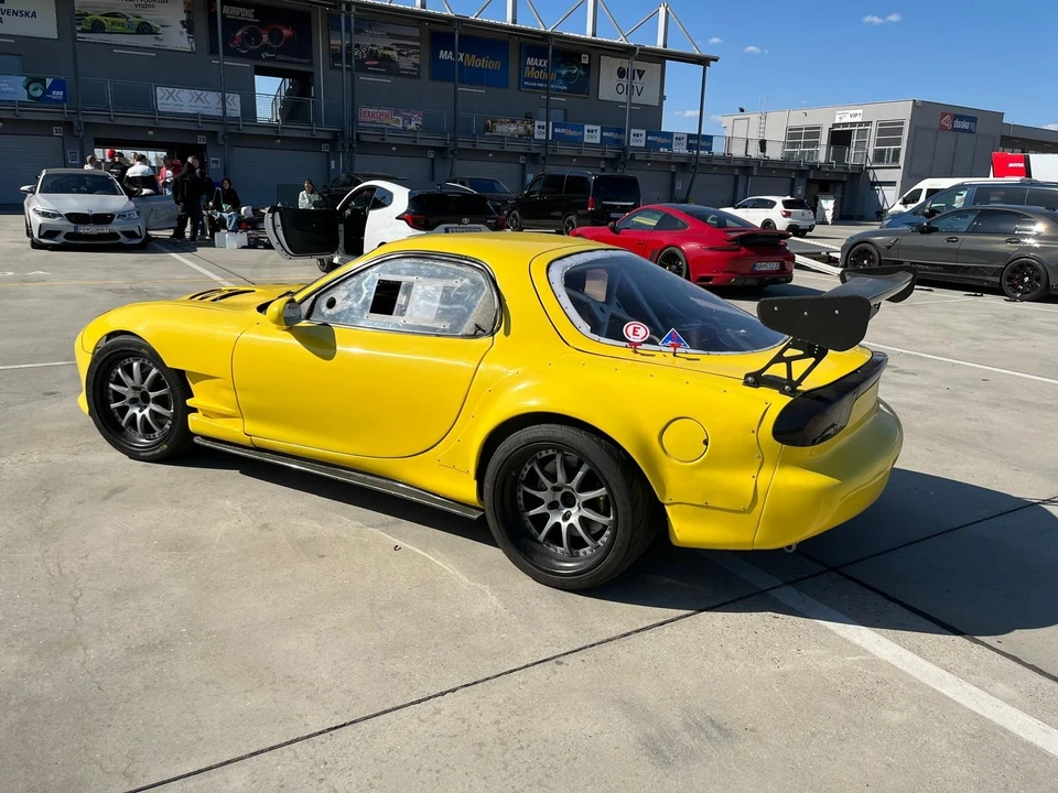 1992 Mazda RX-7 FD - Image 8 of 11