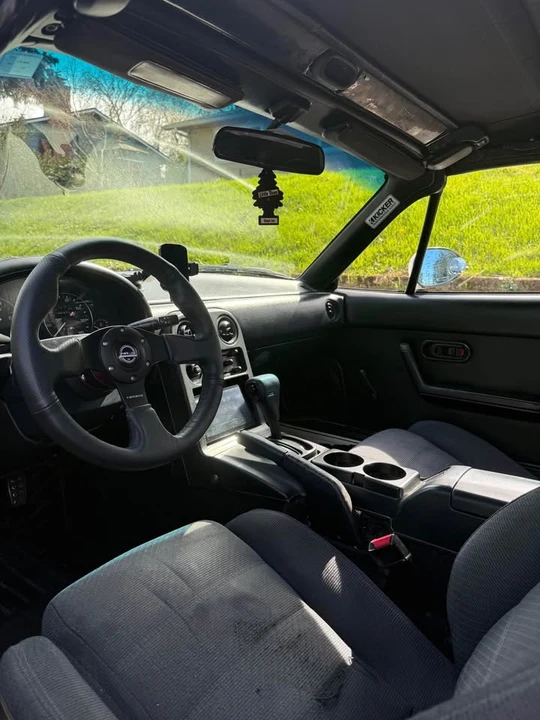 1992 Mazda NA MX-5 Miata - Image 5 of 10