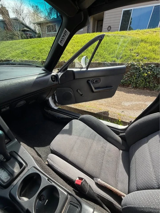 1992 Mazda NA MX-5 Miata - Image 6 of 10