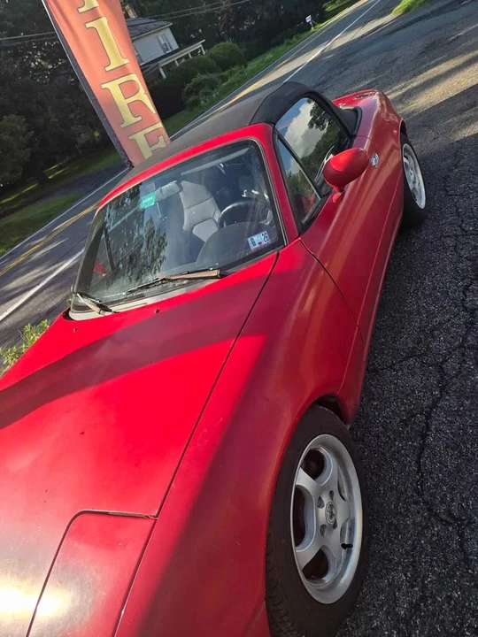 1992 Mazda NA MX-5 Miata - Image 4 of 9