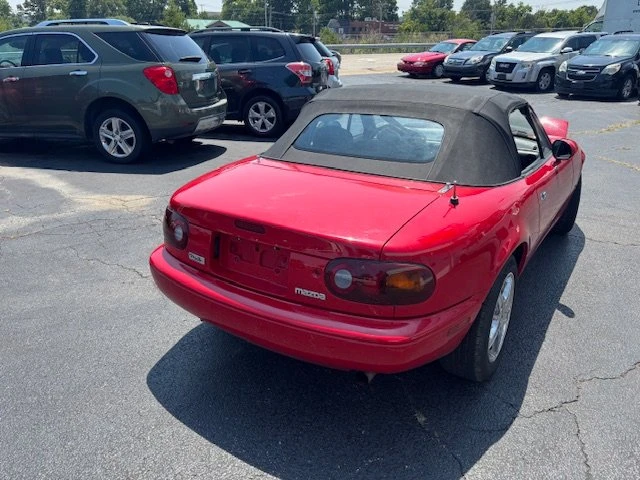 1992 Mazda NA MX-5 Miata - Image 5 of 9