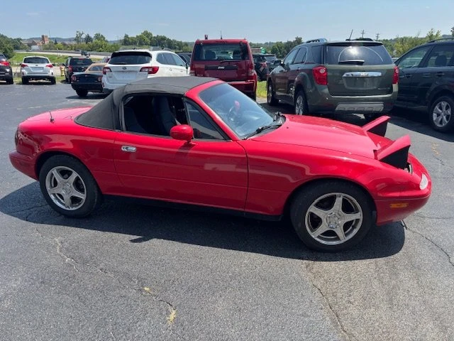 1992 Mazda NA MX-5 Miata - Image 4 of 9