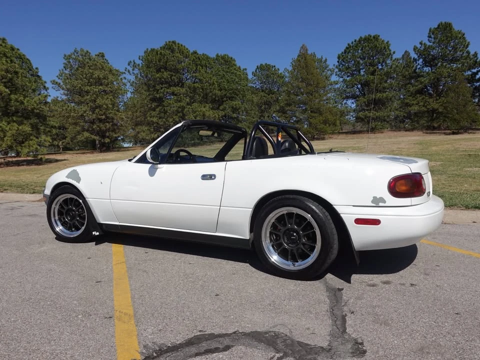1992 Mazda NA MX-5 Miata - Image 4 of 19