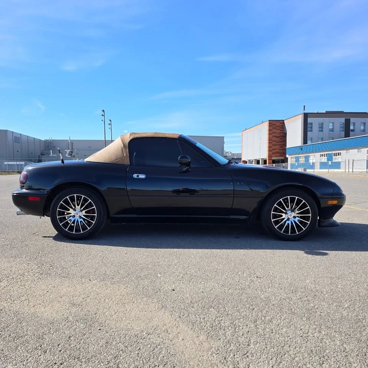 1992 Mazda NA MX-5 Miata - Image 4 of 16
