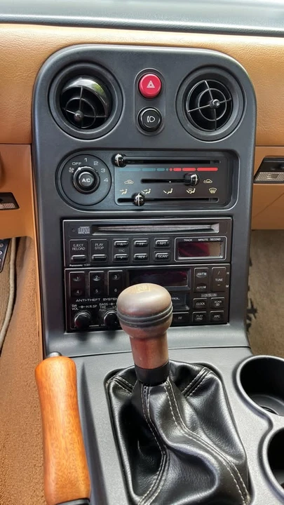 1992 Mazda NA MX-5 Miata - Image 16 of 20