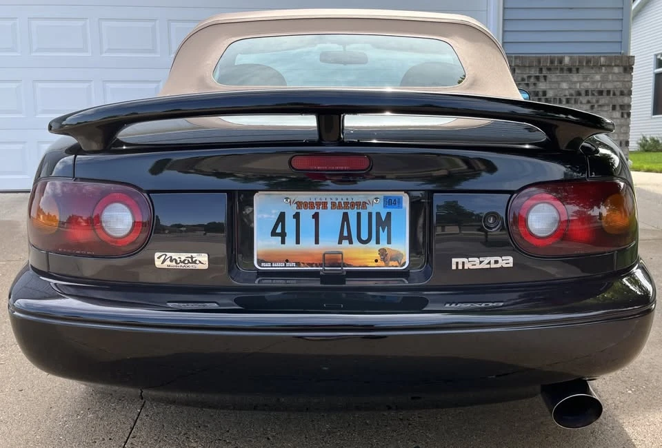 1992 Mazda NA MX-5 Miata - Image 9 of 20