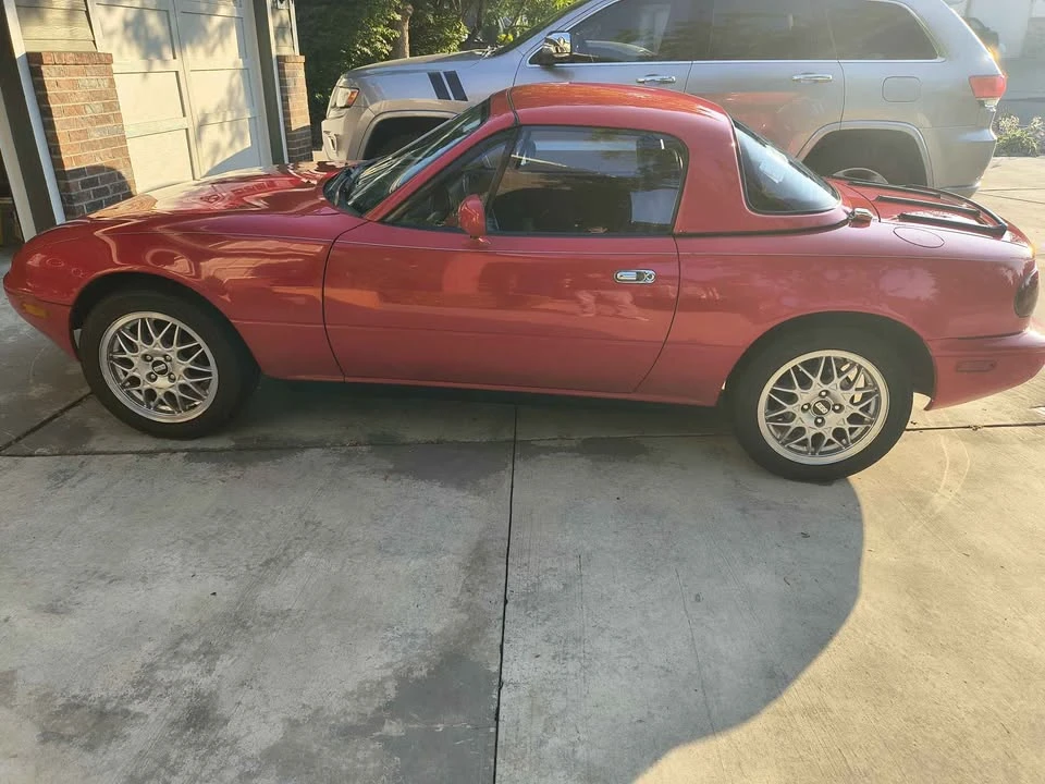 1992 Mazda NA MX-5 Miata - Image 5 of 8