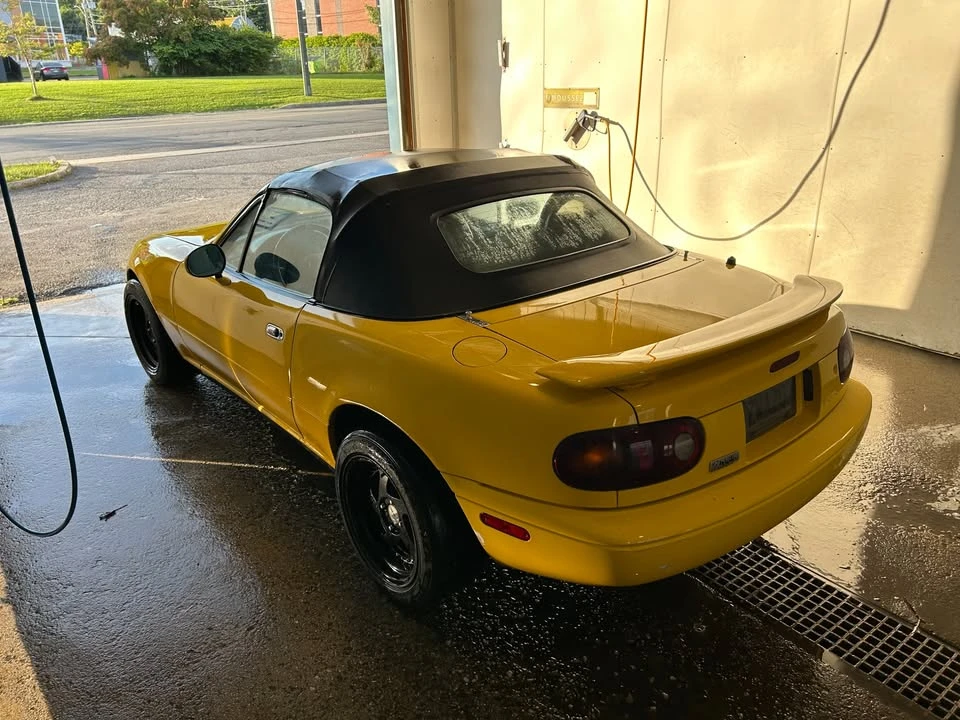 1992 Mazda NA MX-5 Miata - Image 2 of 8
