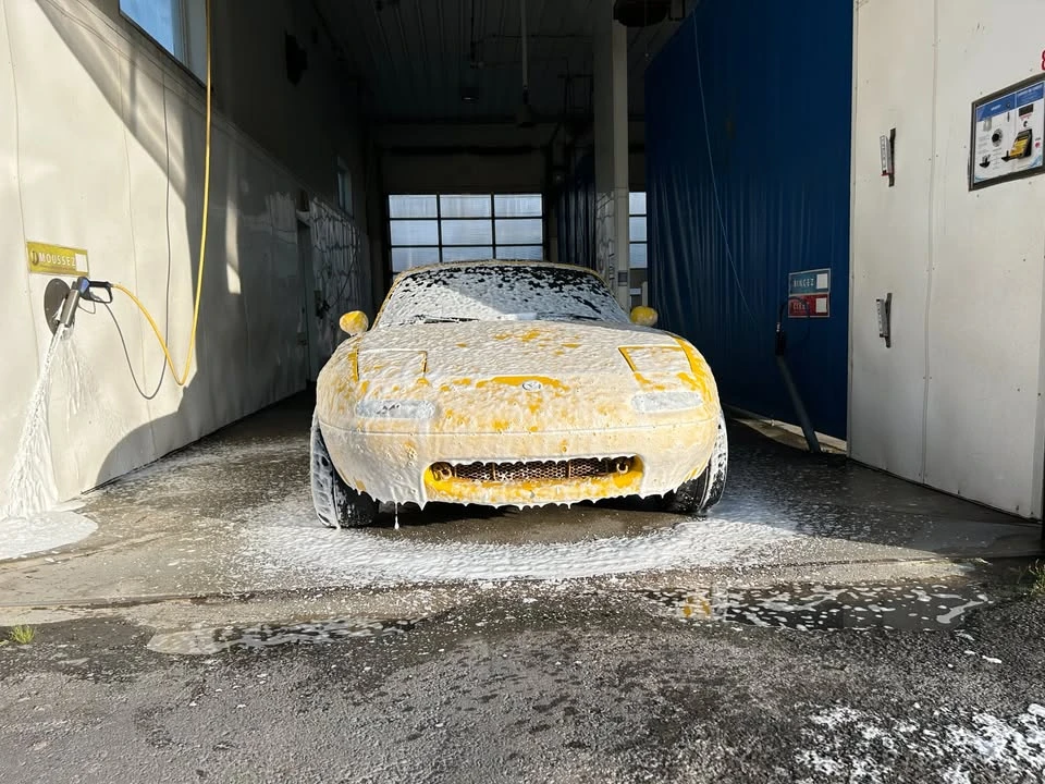 1992 Mazda NA MX-5 Miata - Image 7 of 8