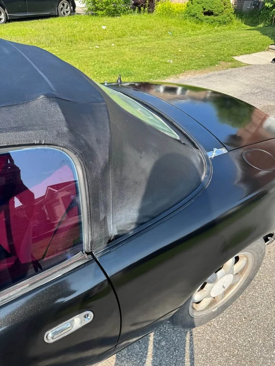 1992 Mazda NA MX-5 Miata - Image 10 of 14