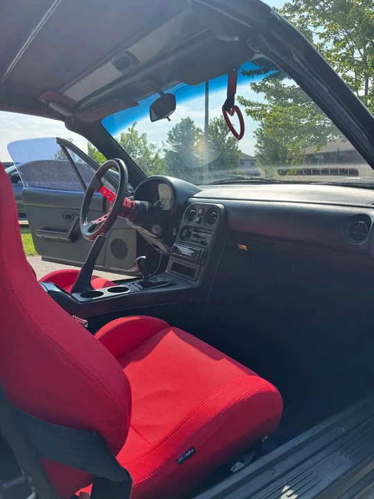 1992 Mazda NA MX-5 Miata - Image 6 of 14