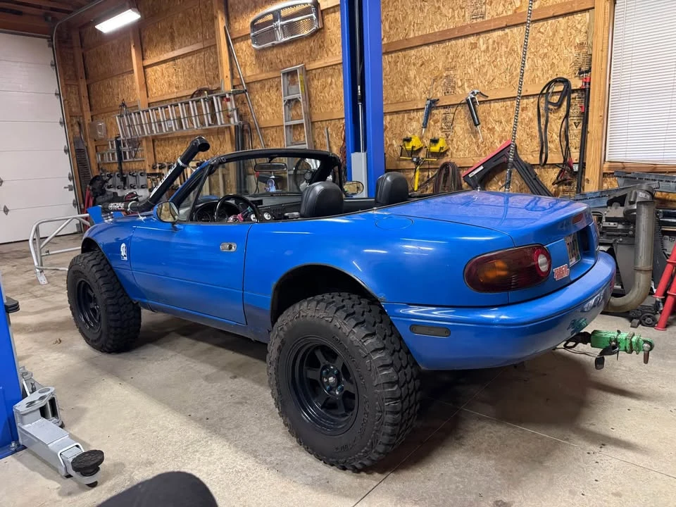 1992 Mazda NA MX-5 Miata - Image 2 of 6