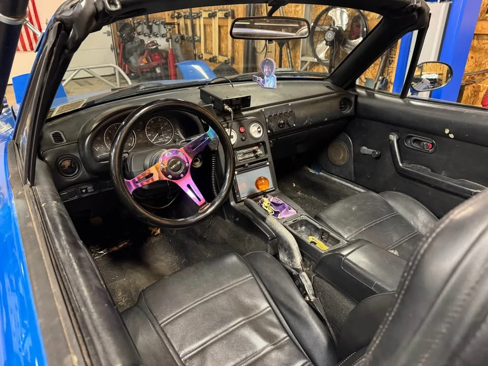 1992 Mazda NA MX-5 Miata - Image 4 of 6