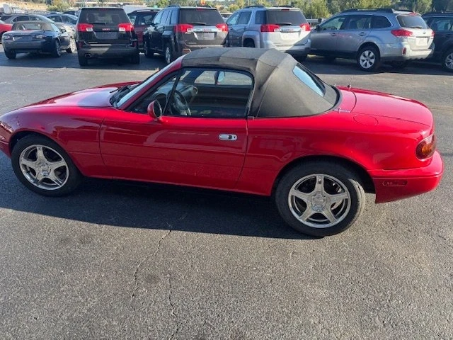 1992 Mazda NA MX-5 Miata - Image 8 of 18