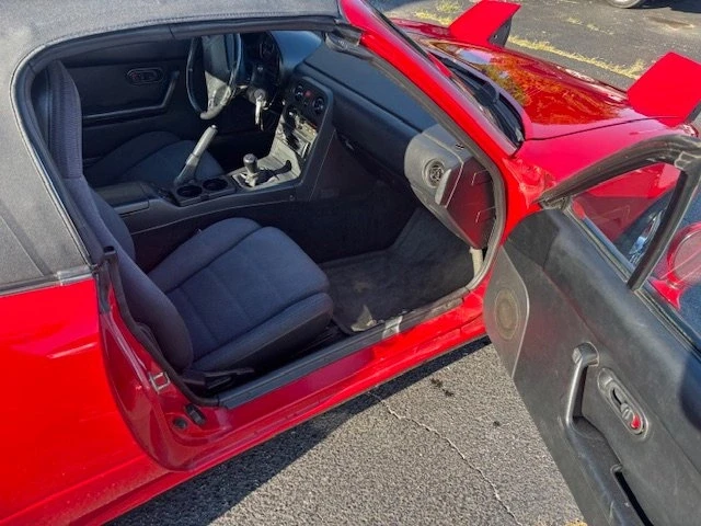 1992 Mazda NA MX-5 Miata - Image 13 of 18