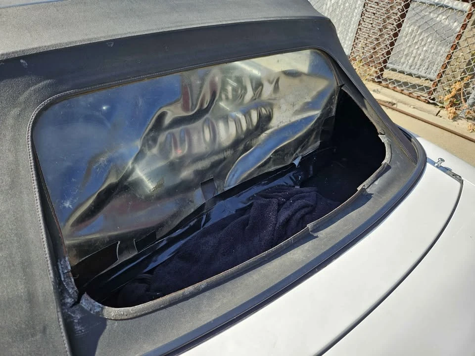 1992 Mazda NA MX-5 Miata - Image 6 of 15
