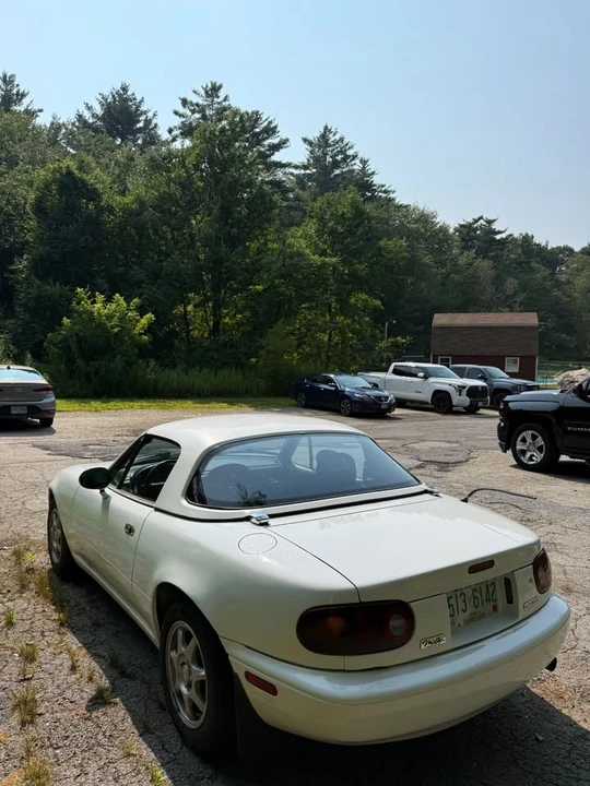 1992 Mazda NA MX-5 Miata - Image 4 of 17
