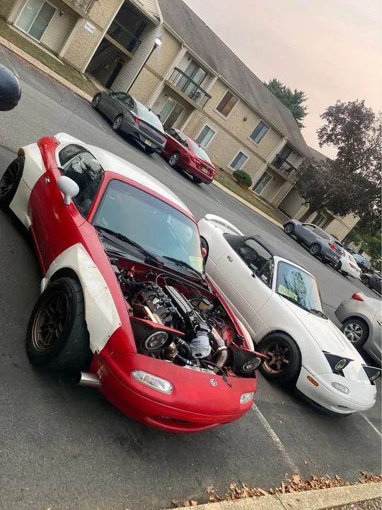 1992 Mazda NA MX-5 Miata - Image 4 of 8