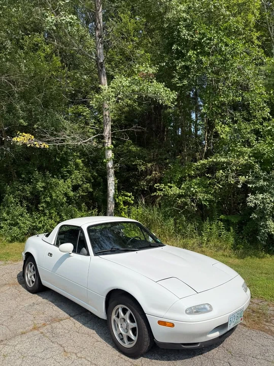1992 Mazda NA MX-5 Miata - Image 2 of 17