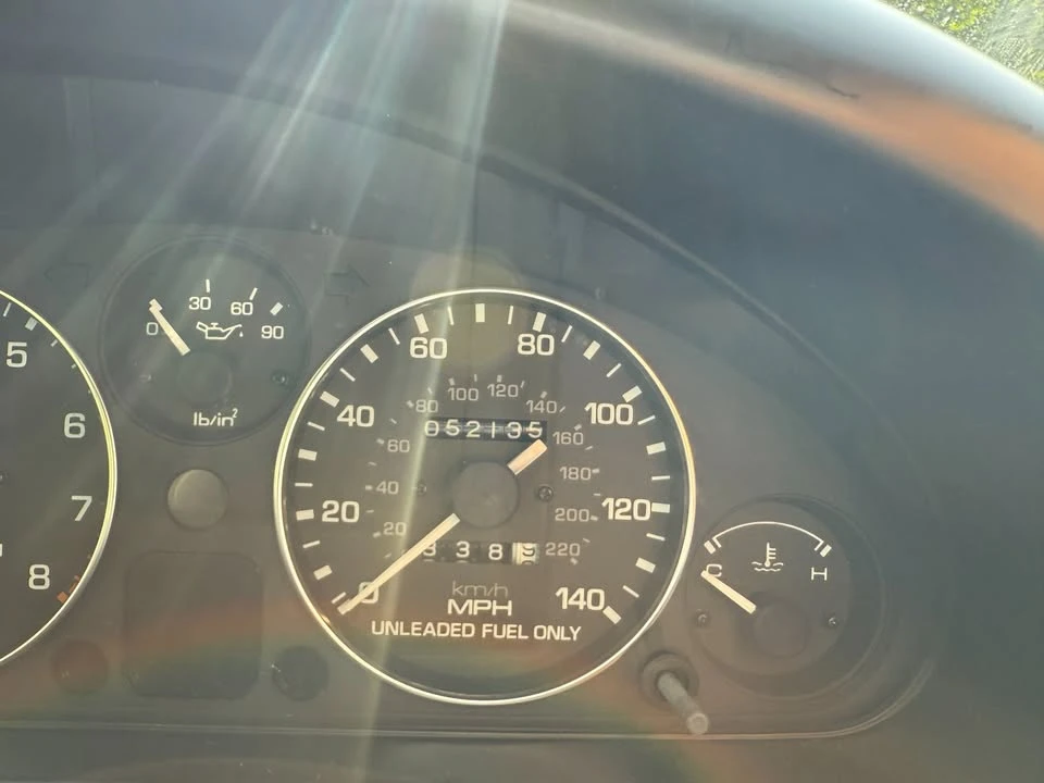 1992 Mazda NA MX-5 Miata - Image 16 of 17