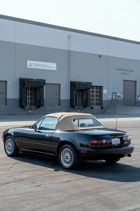 1992 Mazda NA MX-5 Miata - Image 7 of 20