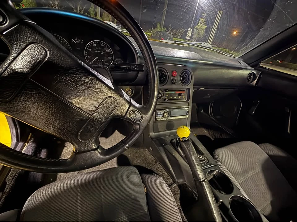 1992 Mazda NA MX-5 Miata - Image 10 of 11
