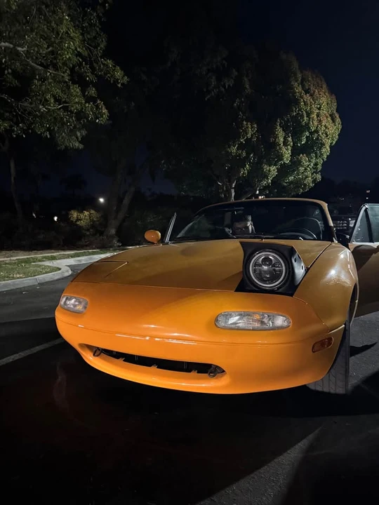 1992 Mazda NA MX-5 Miata - Image 5 of 8