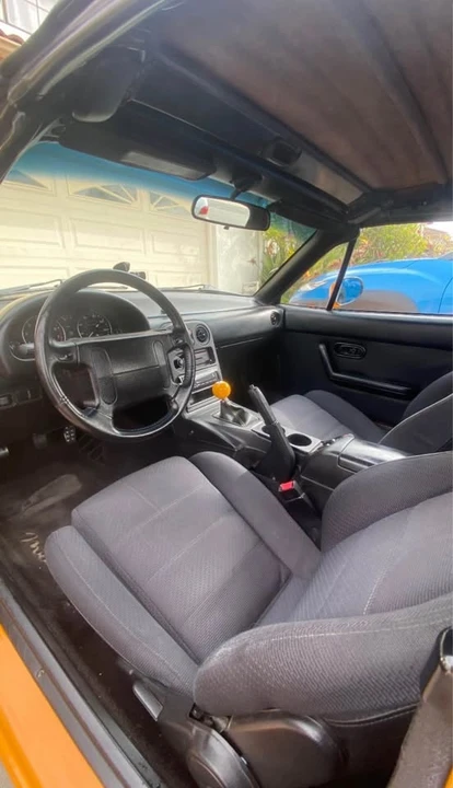 1992 Mazda NA MX-5 Miata - Image 7 of 8