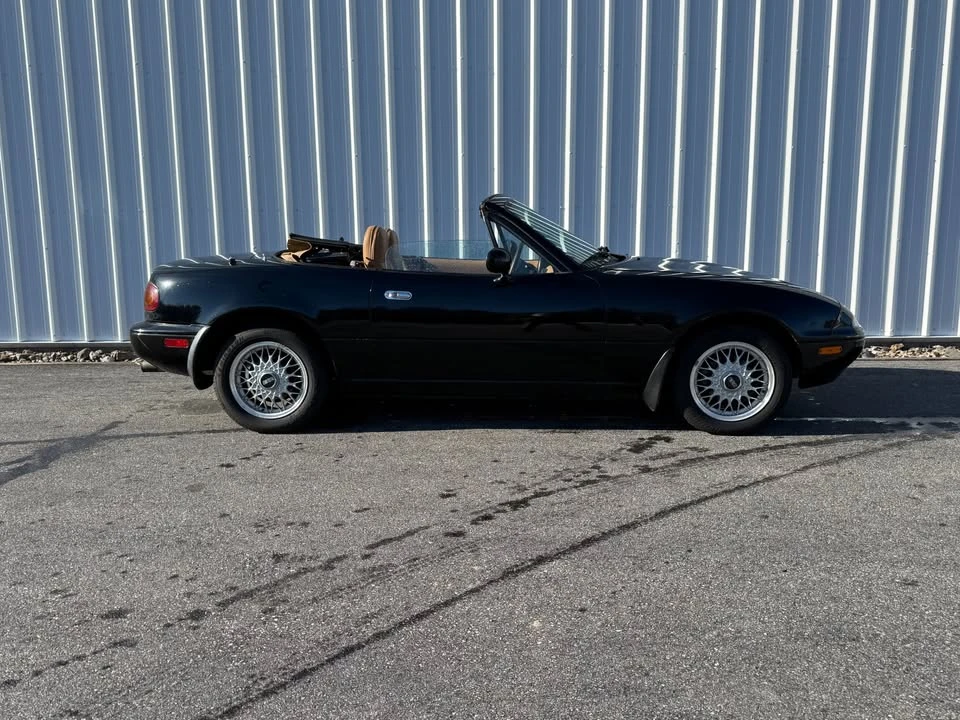 1992 Mazda NA MX-5 Miata - Image 4 of 20
