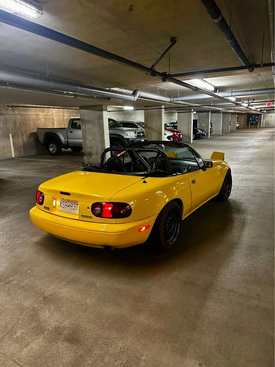 1992 Mazda NA MX-5 Miata - Image 11 of 11