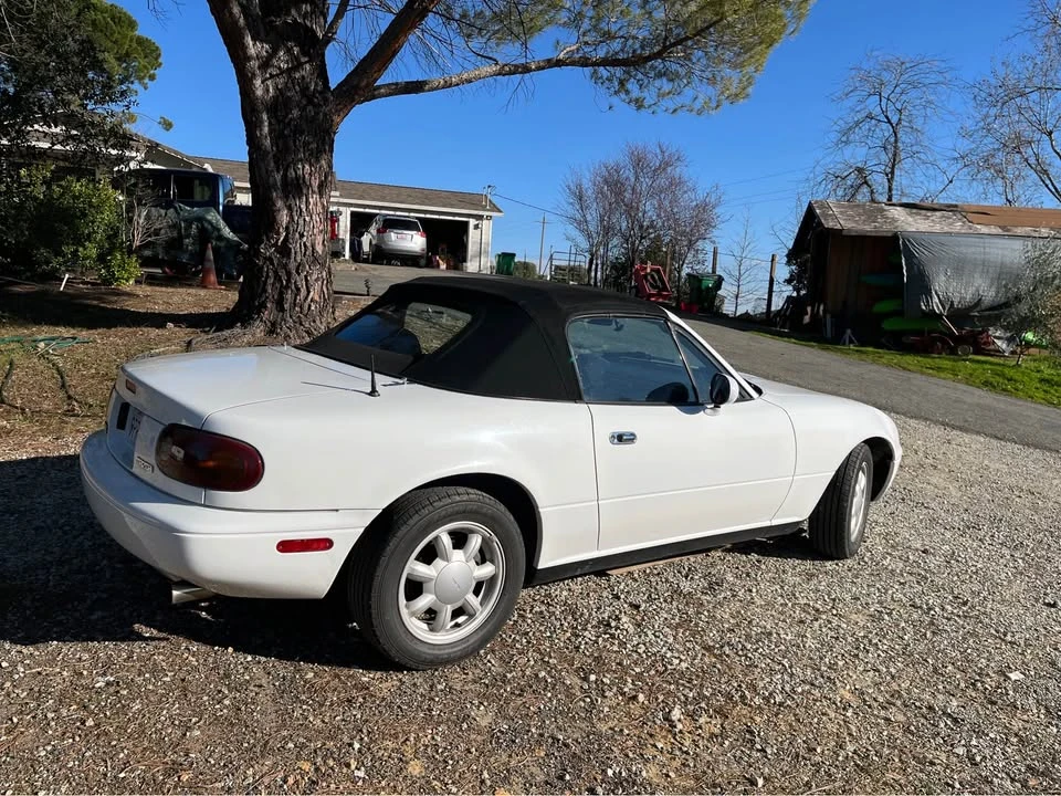 1992 Mazda NA MX-5 Miata - Image 12 of 17