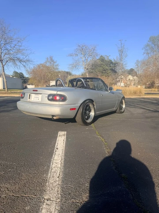 1992 Mazda NA MX-5 Miata - Image 2 of 4