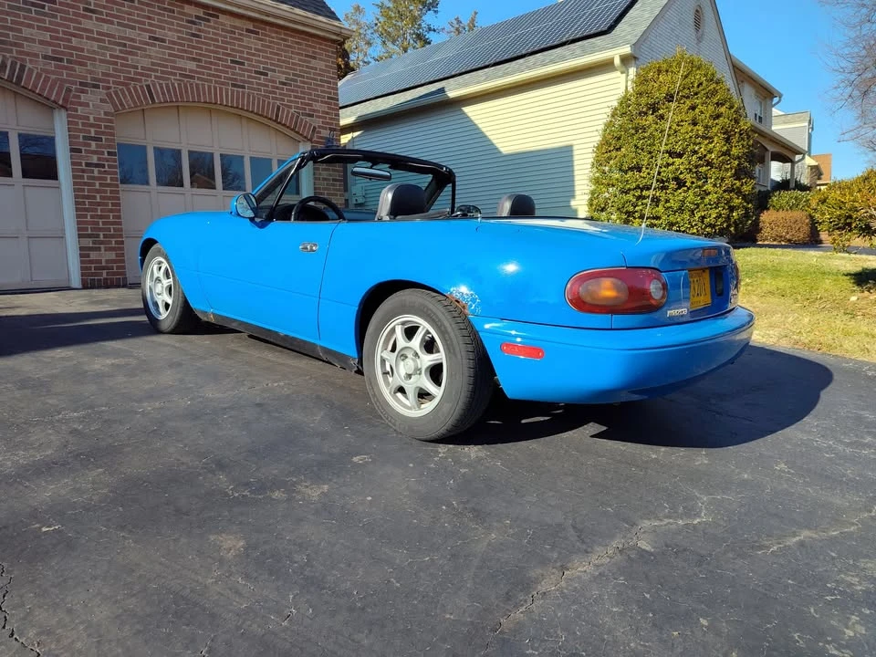 1992 Mazda NA MX-5 Miata - Image 9 of 20